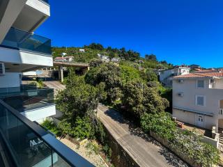Seastone Apartments - Dobra Voda - 5