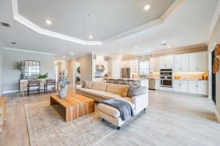 Golf, Swim, Shop and More Luxury Retreat in Naples! - 3