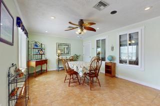 Pelican House - Saint Joe Beach - 1