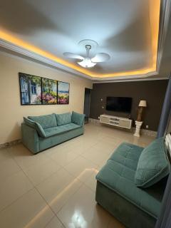 Casa com piscina - São Pedro da Aldeia - 0