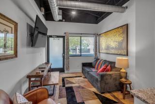 Chic New Condo Near DT Nashville - Nashville - 3