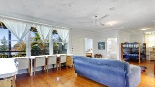 Macs Beachhouse In Gerda - Macmasters Beach - 6