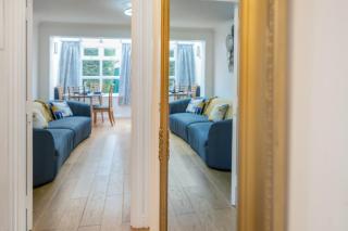 5 Min to Heathrow & Uxbridge Station with Parking - Hillingdon - 9