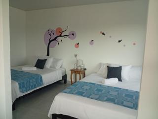 Chilo's Bed and Breakfast - 8