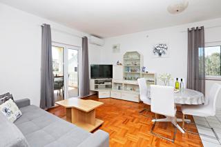 Apartments with a parking space Vodice - 16543 - Vodice - 2