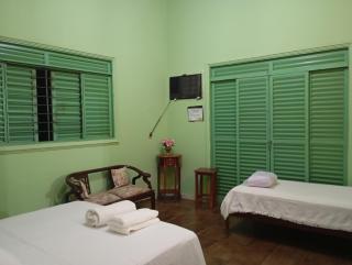 hospedagem casa da waldir, quarto suíte 01 - Goiás - 9