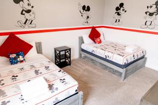 Disney Magic ChampionsGate Resort House 15 min from Disney World, with Club House, 7 Pools and Water Park - 2