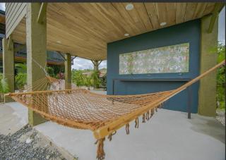 Paraiso Lima -King bed and balcony with jacuzzi, fast Wifi, EV powering included! Only 5 minutes to La Fortuna - Fortuna - 8