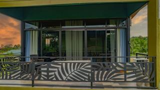 Paraiso Lima -King bed and balcony with jacuzzi, fast Wifi, EV powering included! Only 5 minutes to La Fortuna - Fortuna - 7