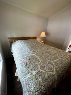 Tall Trees Cabin in a Campground - Plain and Simple - Klamath - 3