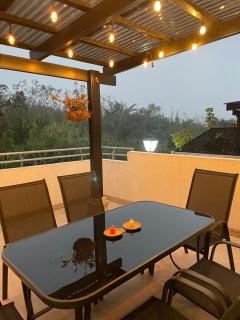 Private house, excellent location - Villa Canales - 2