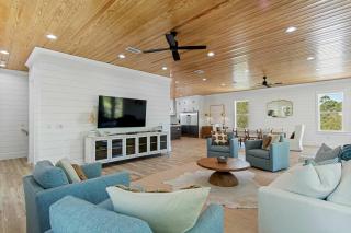 Waterfront Pool Rooftop Deck - The White Lotus - Santa Rosa Beach - 9