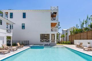Waterfront Pool Rooftop Deck - The White Lotus - Santa Rosa Beach - 7