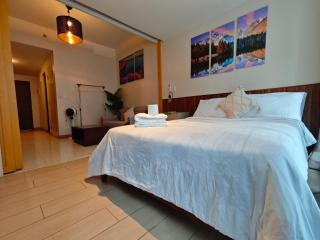 Casa Christina 1BR BGC Staycation - Manila - 0