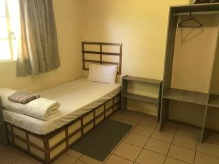 KwaGqwathaza - Highflats - 0