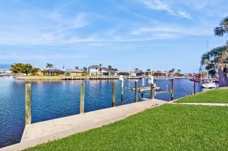 The Smiling Dolphin - Punta Gorda - 9