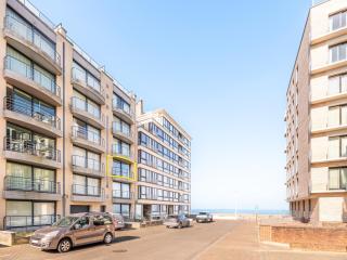 Apartment by Belgian Coast with Sea Views - 4