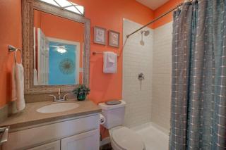 6 Condos in Costa Bahia Sleeps 40 Prime Location Golf Cart Zone - 2