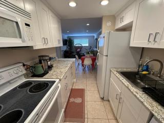 Downtown Boca Apt - Boca Raton - 5