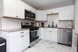 New Charloe Court 3 Bed Family House - Cincinnati - 3