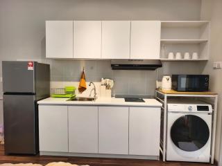 LV10 Hidden Nook Kuantan 4 pax - 1