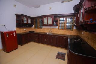 MAVERICK HOLIDAYS INN FAMILY VILLa - Vagamon - 4