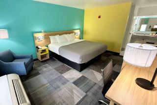 Days Inn by Wyndham Eglin AFB - Niceville - 7