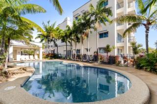 Madison Ocean Breeze Apartments - Townsville - 0