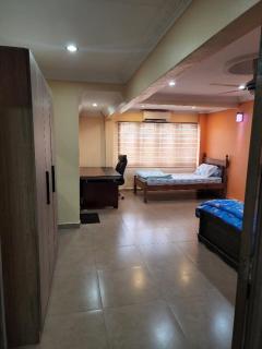 Kinrara HomeStay right at the Heart of Puchong - Gua Sai - 2