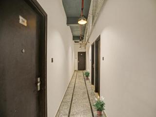 Townhouse Hotel The Rasa A Premium Park Near Onyx Mall Vasundhara - Ghaziabad - 7