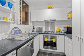 Charming 2-Bed Terrace in Prestigious Ascot - Brisbane - 8