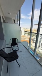 Dream F1 Airport Studio Pool & Gym - Abu Dabi - 7