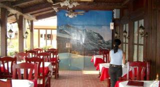 Swiss Chalet - Angeles - 7