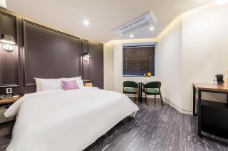 Plain Hotel - Chuncheon - 2