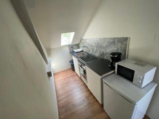 EMAS 8 Wohnung mit 2 Einzelbetten, Küche, Dusche, TV - Krefeld - 1