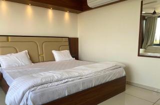 Hotel O Shubh Sankalp - Ahmedabad - 2
