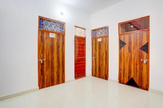 SPOT ON S K Hotel - Prayagraj - 8