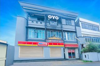 Hotel O Bandar Lampung Near Teropong Kota Bukit Cindy Formerly Divka Residence - Tanjungkarang - 8