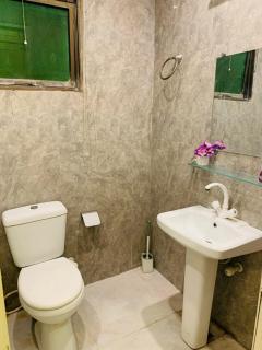 Luxury Apartment Millennium heights - Islamabad - 9