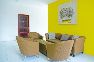 Super OYO Collection O 166 Hotel Princess - Palembang - 2