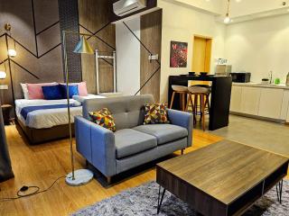 Leisure3 King Bed Imperium Residence Kuantan City View Studio - 5