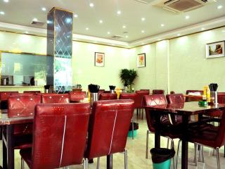 GreenTree Inn Shanghai FTA Waigaoqiao Free Trade Zone North Subway Station Shell Hotel - Shanghai - 8