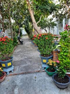 Nhà Nghỉ TRINH TÂM - 2