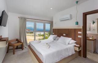 Amazing Home In Malinska - Malinska - 4