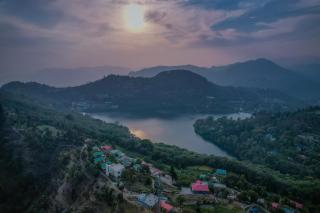 Private bedroom at saikhola - Bhimtal - 7
