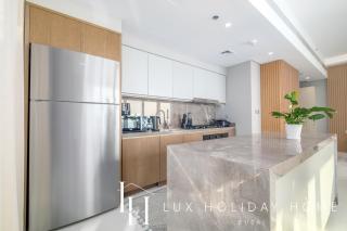 LUX The Atlantis View Luxury Beach Suite - 1