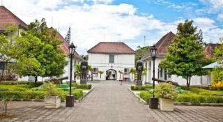 Ki Agung Prestise Hotel - Yogyakarta - 8
