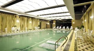 Country Garden Phoenix Hotel Jurong - Zhenjiang - 3
