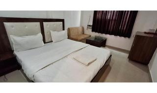 FabHotel Nakshatra Palace - Jāmb - 0