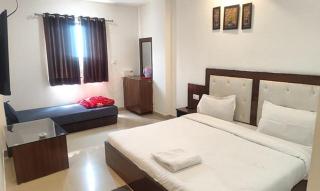 FabHotel Nakshatra Palace - Jāmb - 6